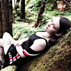 Meet your Posher, Scarlet